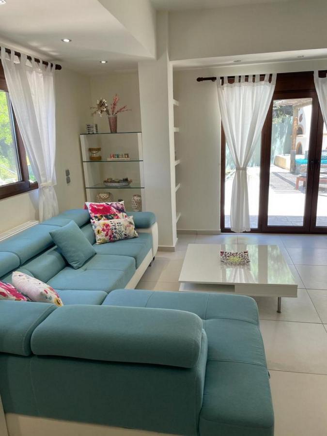 Pura Vida Villa Rodakino Exterior photo